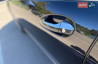 Седан Mercedes-Benz S-Class 2011 в 