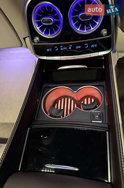 Седан Mercedes-Benz S-Class 2019 в 