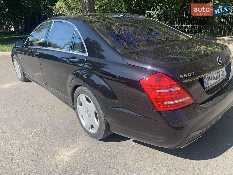 Седан Mercedes-Benz S-Class 2012 в Умани