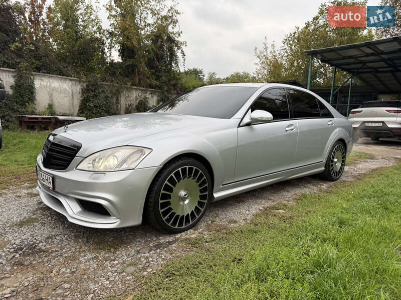 Седан Mercedes-Benz S-Class 2008 в Ровно