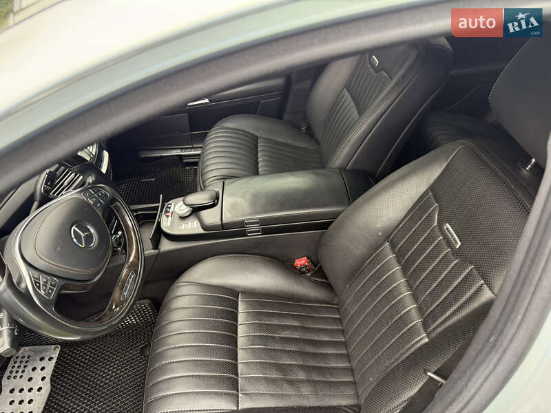Седан Mercedes-Benz S-Class 2008 в Ровно