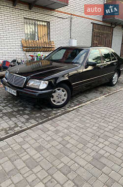Седан Mercedes-Benz S-Class 1995 в Нікополі