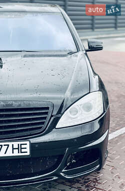 Седан Mercedes-Benz S-Class 2006 в 