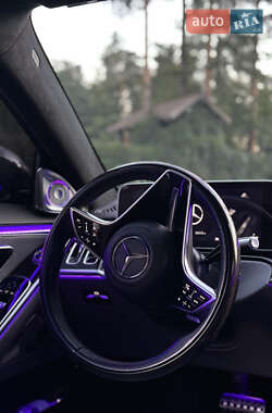 Седан Mercedes-Benz S-Class 2022 в 