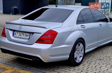 Седан Mercedes-Benz S-Class 2006 в 