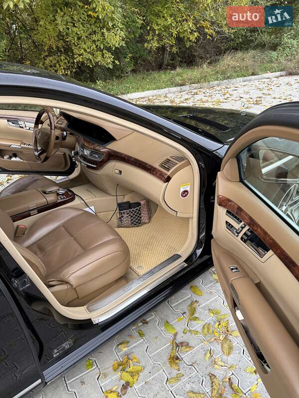 Седан Mercedes-Benz S-Class 2008 в Черновцах
