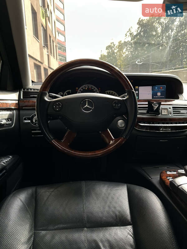 Седан Mercedes-Benz S-Class 2008 в Тернополі
