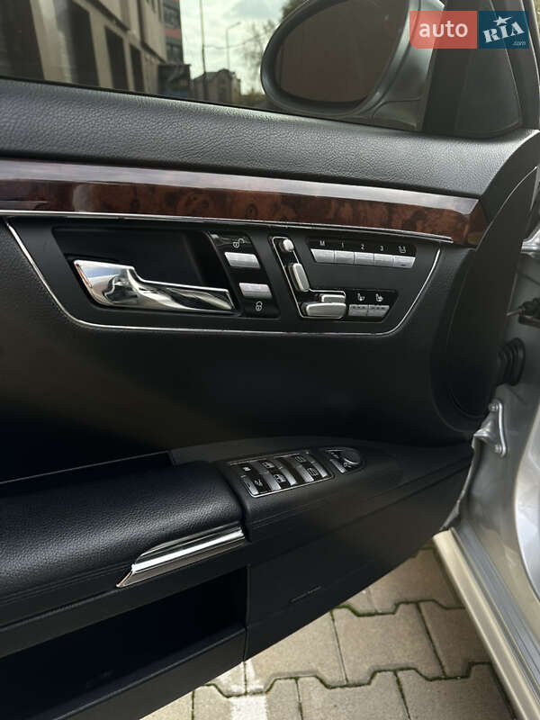 Седан Mercedes-Benz S-Class 2008 в Тернополі