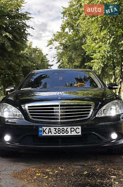 Седан Mercedes-Benz S-Class 2008 в 