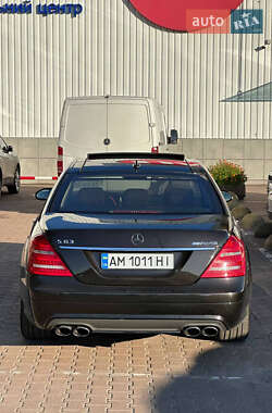 Седан Mercedes-Benz S-Class 2008 в 