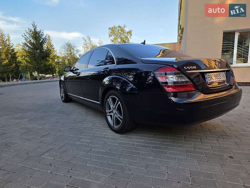 Седан Mercedes-Benz S-Class 2007 в Ровно