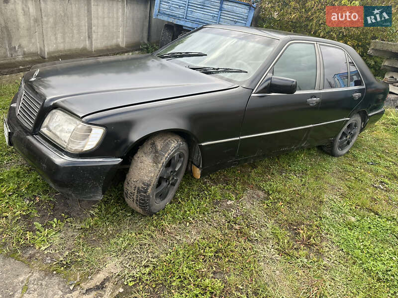 Седан Mercedes-Benz S-Class 1993 в Львове