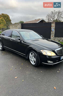 Седан Mercedes-Benz S-Class 2006 в 