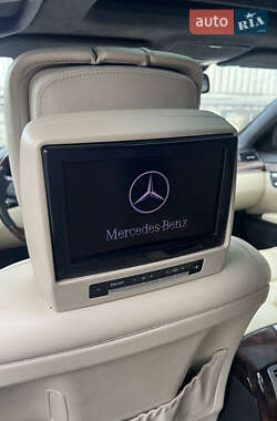 Седан Mercedes-Benz S-Class 2006 в 