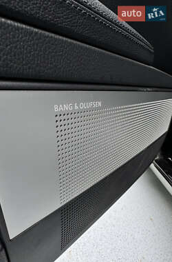 Mercedes-Benz S-Class 2010
