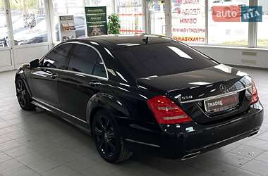 Седан Mercedes-Benz S-Class 2013 в 
