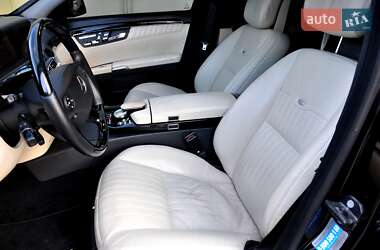 Седан Mercedes-Benz S-Class 2006 в 