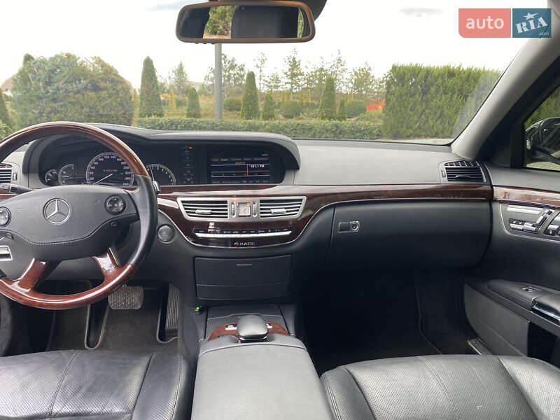 Седан Mercedes-Benz S-Class 2007 в Днепре
