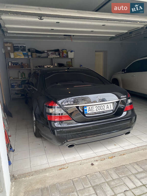 Седан Mercedes-Benz S-Class 2007 в Днепре