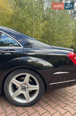 Седан Mercedes-Benz S-Class 2007 в 