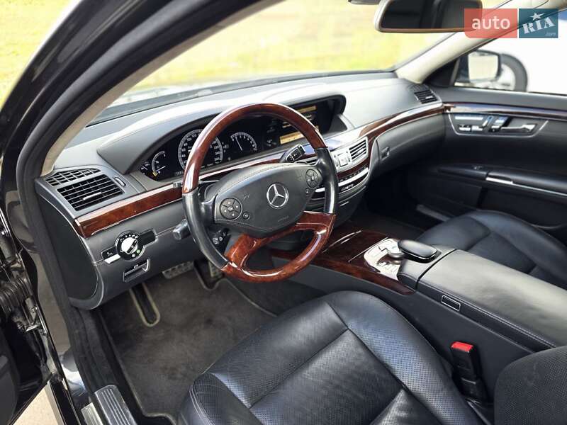 Седан Mercedes-Benz S-Class 2010 в Киеве