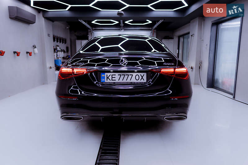 Седан Mercedes-Benz S-Class 2023 в Днепре