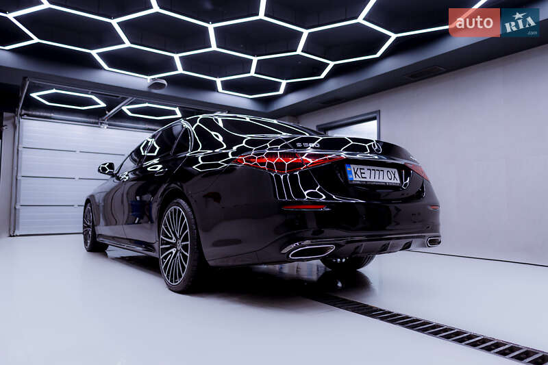 Седан Mercedes-Benz S-Class 2023 в Днепре