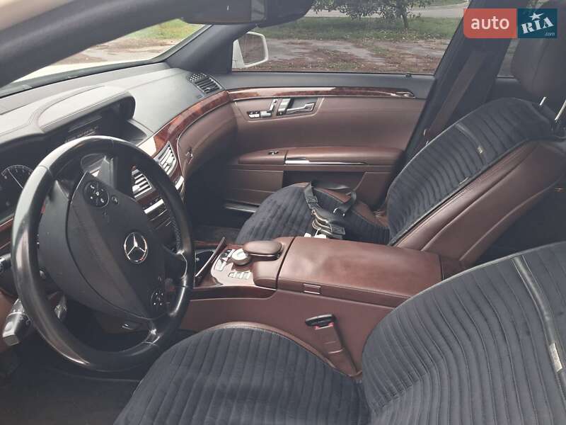 Седан Mercedes-Benz S-Class 2009 в Києві