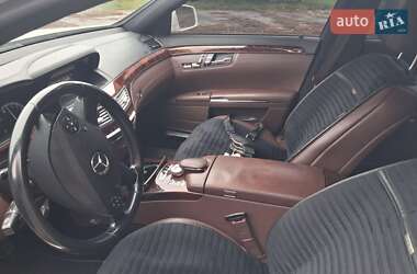 Седан Mercedes-Benz S-Class 2009 в 