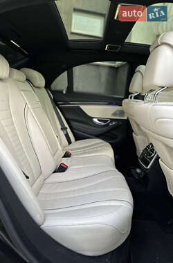 Седан Mercedes-Benz S-Class 2016 в 