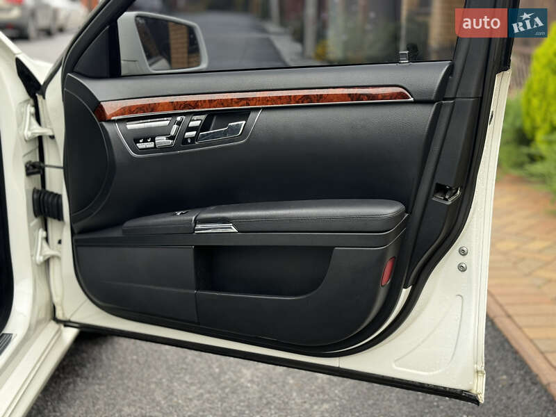 Седан Mercedes-Benz S-Class 2008 в Вінниці фото 68 Седан Mercedes-Benz S-Class 2008 в Вінниці