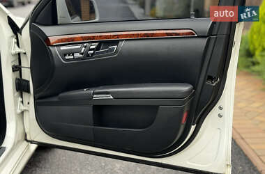 Седан Mercedes-Benz S-Class 2008 в 