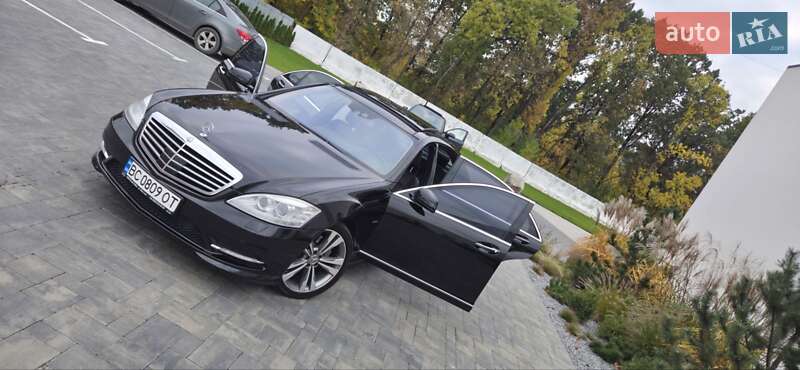 Седан Mercedes-Benz S-Class 2011 в Луцке