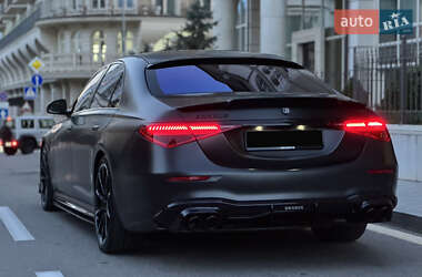 Седан Mercedes-Benz S-Class 2022 в 