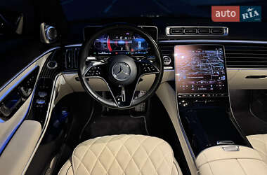 Седан Mercedes-Benz S-Class 2022 в 
