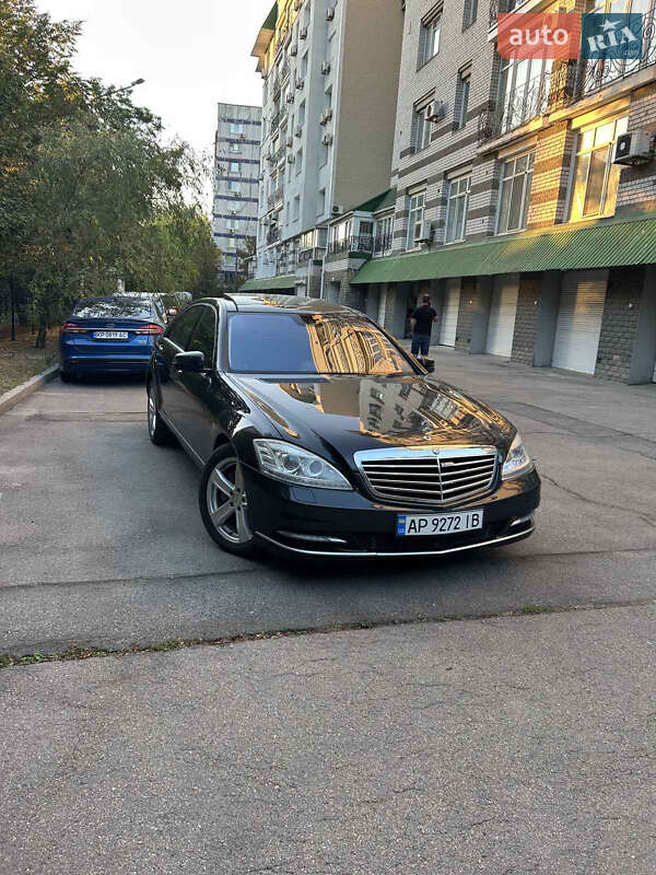 Mercedes-Benz S-Class 2012 Mercedes-Benz S-Class 2012