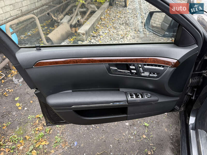 Седан Mercedes-Benz S-Class 2012 в Павлограде фото 10 Седан Mercedes-Benz S-Class 2012 в Павлограде