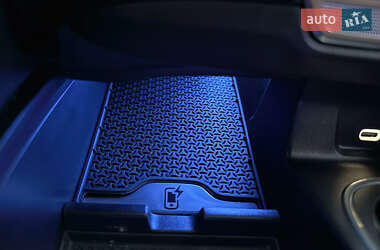 Седан Mercedes-Benz S-Class 2022 в  фото 95 Седан Mercedes-Benz S-Class 2022 в