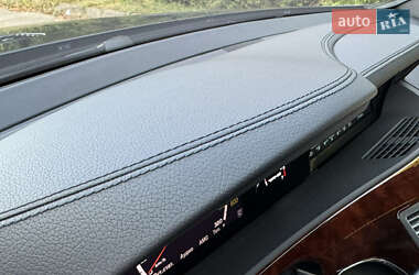 Седан Mercedes-Benz S-Class 2012 в 