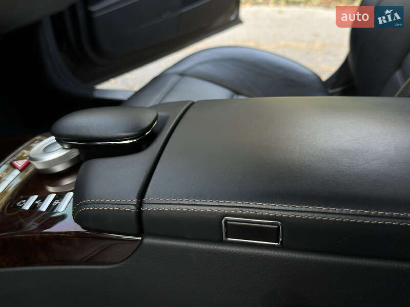 Седан Mercedes-Benz S-Class 2012 в Ровно