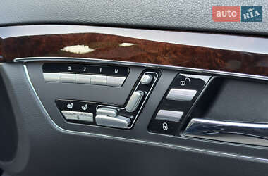 Седан Mercedes-Benz S-Class 2012 в 