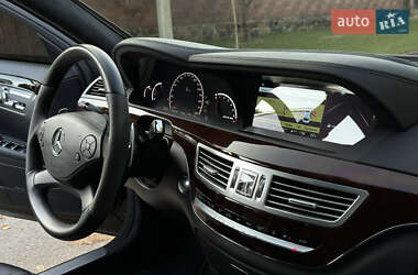 Седан Mercedes-Benz S-Class 2012 в 
