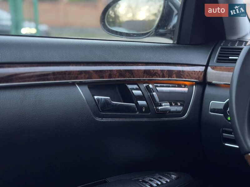 Седан Mercedes-Benz S-Class 2008 в Бердичеве