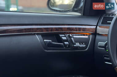 Седан Mercedes-Benz S-Class 2008 в 