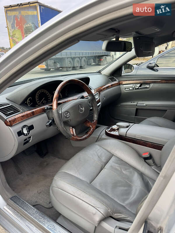 Седан Mercedes-Benz S-Class 2008 в Шполе фото 13 Седан Mercedes-Benz S-Class 2008 в Шполе