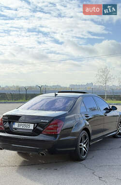 Седан Mercedes-Benz S-Class 2007 в 