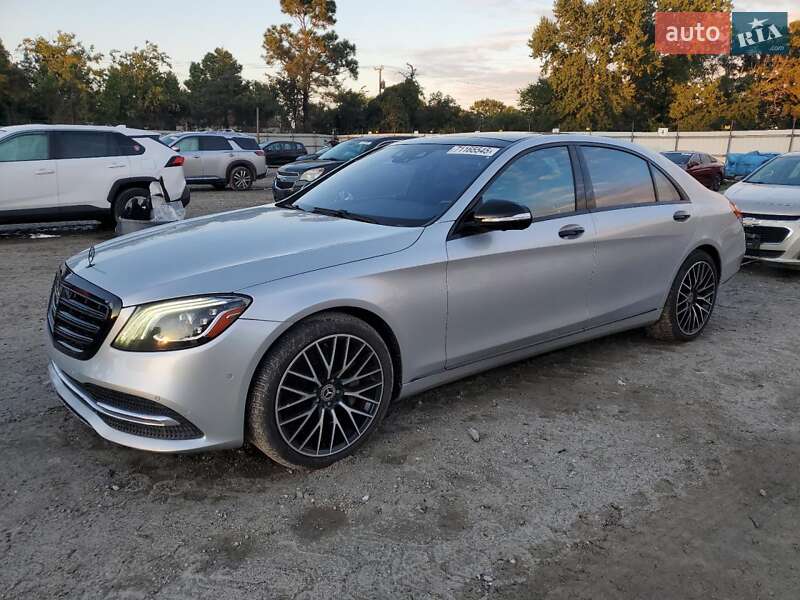 Mercedes-Benz S-Class 2020