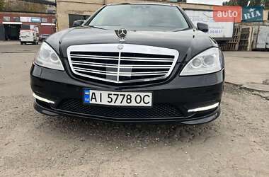 Седан Mercedes-Benz S-Class 2009 в  фото 2 Седан Mercedes-Benz S-Class 2009 в