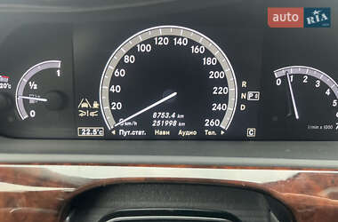 Седан Mercedes-Benz S-Class 2009 в  фото 20 Седан Mercedes-Benz S-Class 2009 в