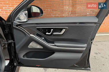 Седан Mercedes-Benz S-Class 2021 в  фото 67 Седан Mercedes-Benz S-Class 2021 в